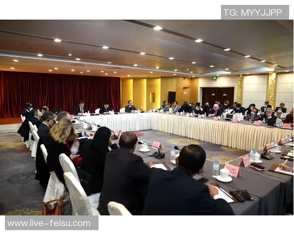 对话杨敏：回顾英雄联盟职业生涯与未来展望的深度交流