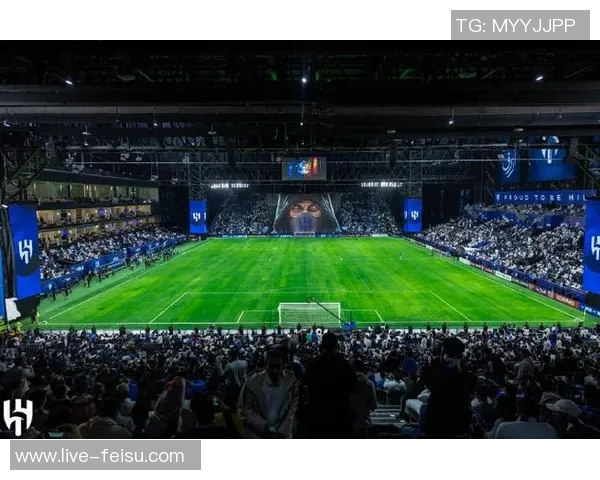 希拉尔与伊蒂哈德吉达的巅峰对决展现足球魅力与激情的较量 希拉尔与伊蒂哈德吉达的巅峰对决展现足球魅力与激情的较量